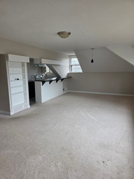 Building Photo - 4815 C St