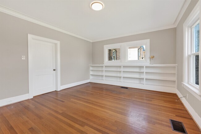 Building Photo - 3410 Austin St