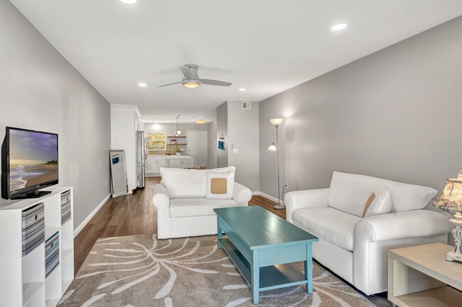 Building Photo - 2800 Indian River Blvd