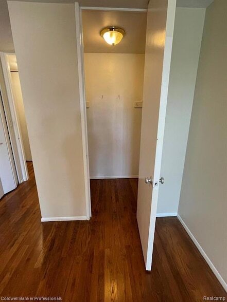 Building Photo - 4200 Rochester Rd