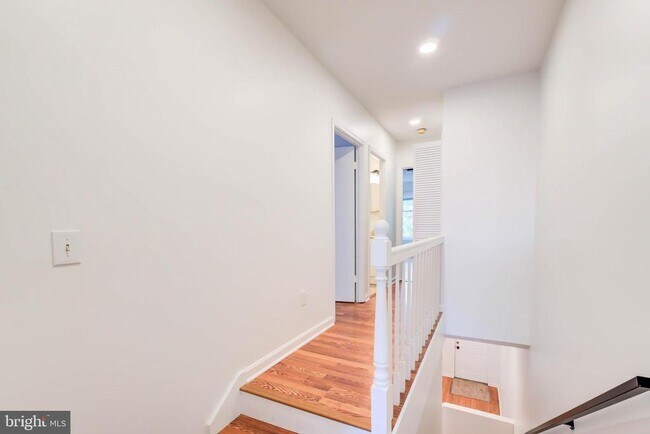 Building Photo - 75 P St NW