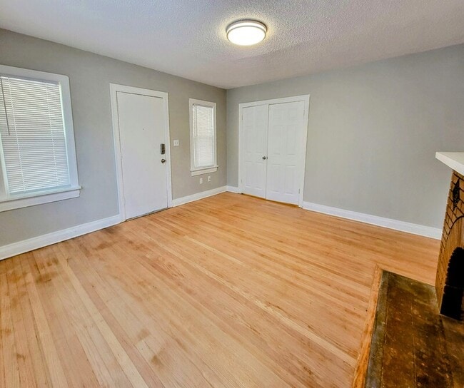 Building Photo - 2530 NW 11th St