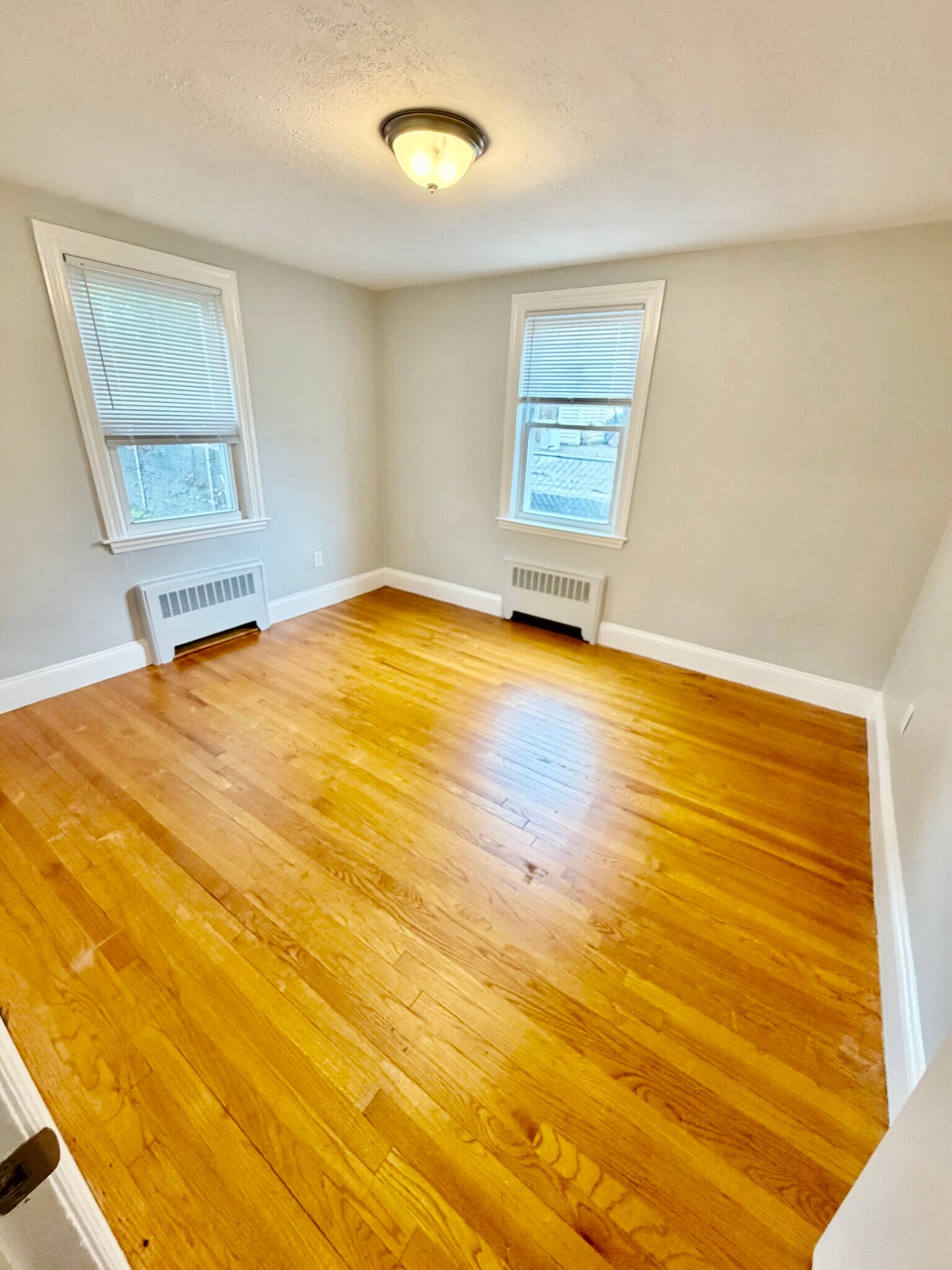 Building Photo - 78 Haddon St