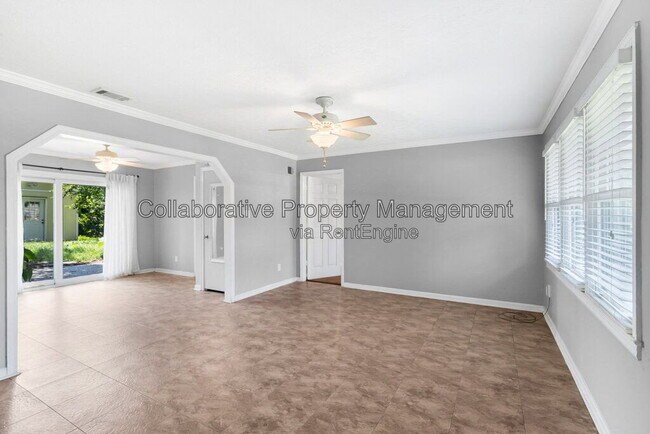 Building Photo - 319 Tanglewood Rd