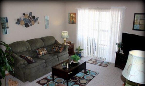 Living Area - Northland Meadow