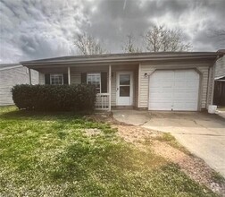 Building Photo - 4005 Rainbow Dr