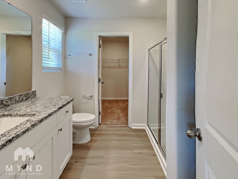 Building Photo - 141 Taverners Ln
