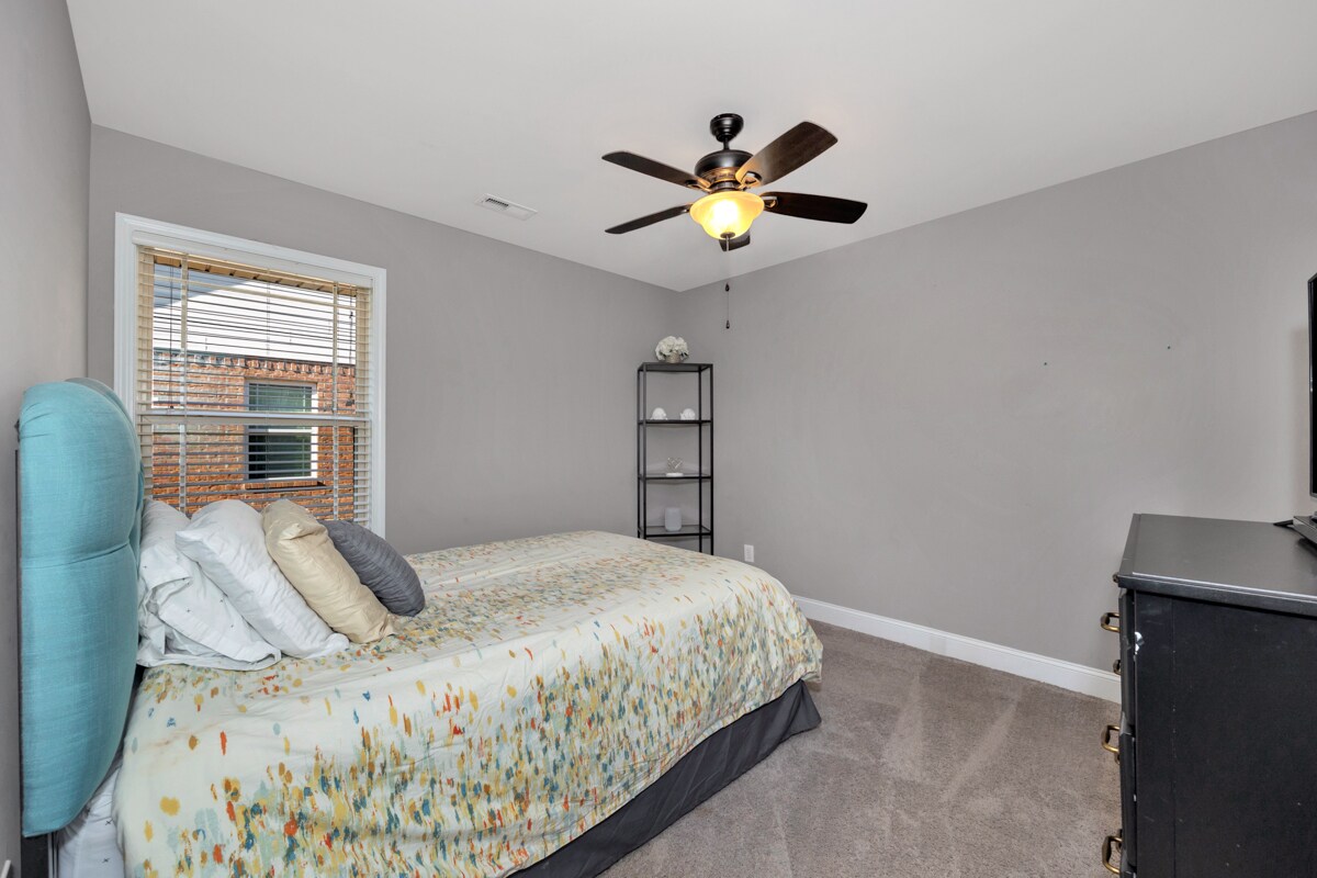 Building Photo - 314 Harbor Glen Dr SW