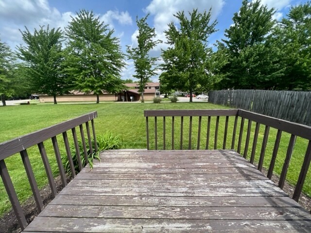 Building Photo - 321 Northland Dr
