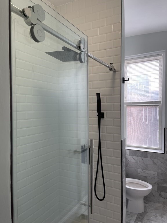 Building Photo - 86 Glenville Ave