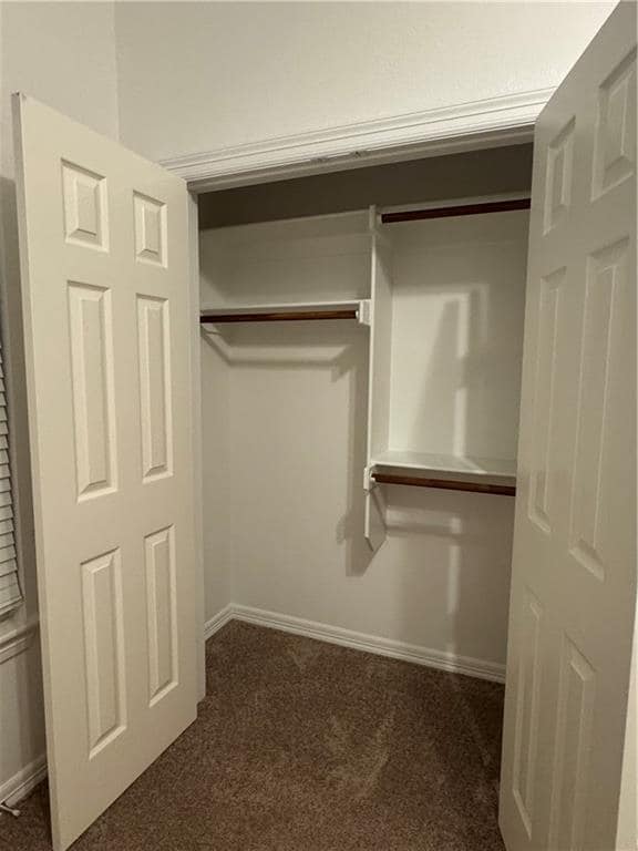 Building Photo - 285 Carrington Ave