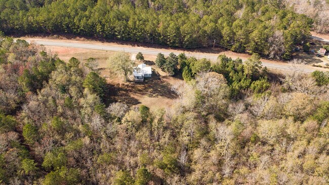 Building Photo - 161 Calhoun Rd