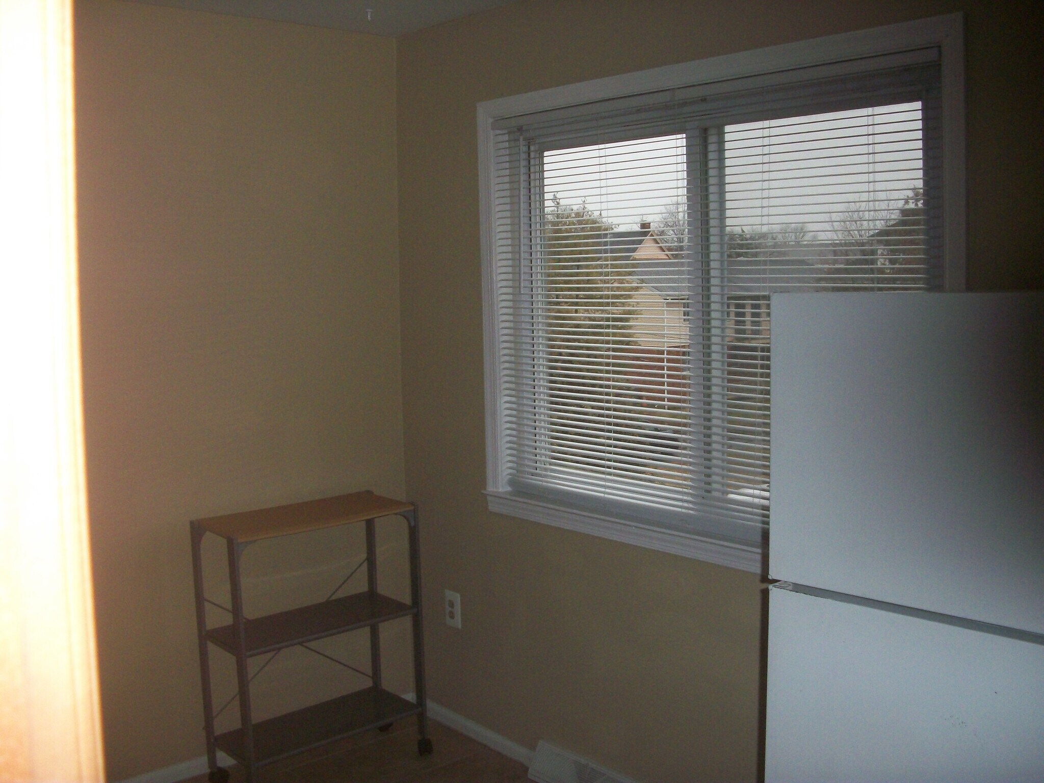 Eat in Kitchen - 22 E 6th St