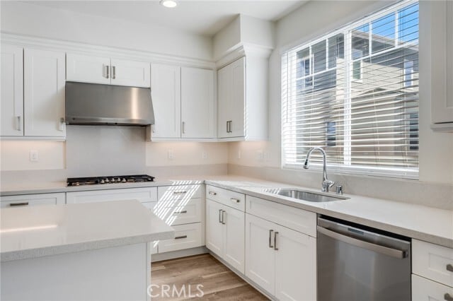 Building Photo - 582 Cultivate