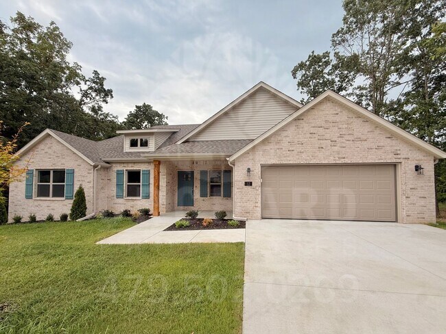 Building Photo - 12 Kinross Dr