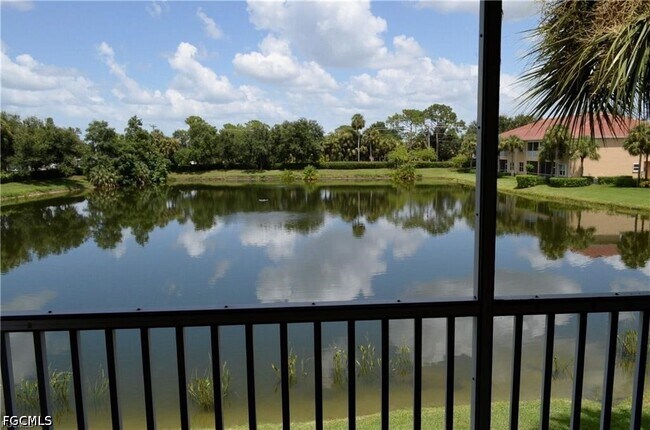 Building Photo - 13215 Silver Thorn Loop