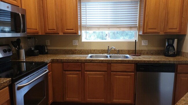 Building Photo - 4430 Copeland Lp