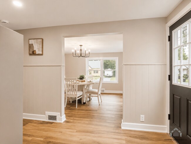 Building Photo - Spacious 3-Bedroom, 2-Bathroom Home – Heat Included!!!