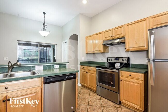 Building Photo - 3706 Treeline Dr