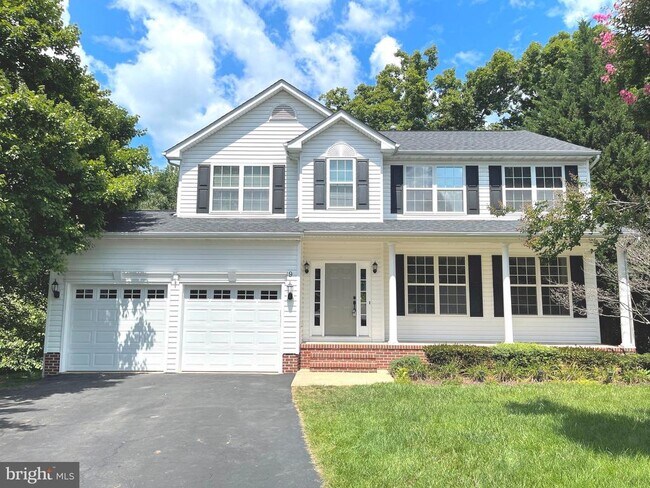 Building Photo - 9 Scarlet Oak Cir