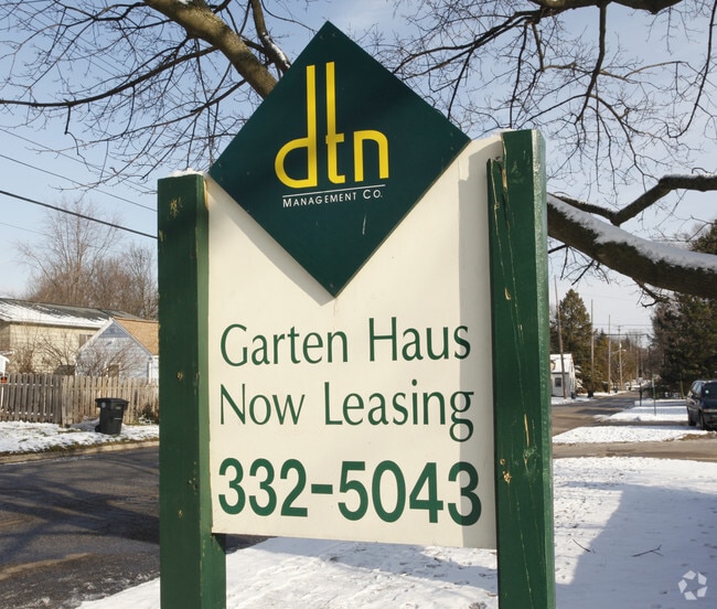 Building Photo - Garten Haus