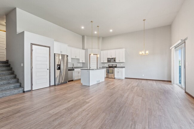 Building Photo - 3-bedroom, 3-bathroom West Fargo Single-Family Home w/ 3 Stall Garage