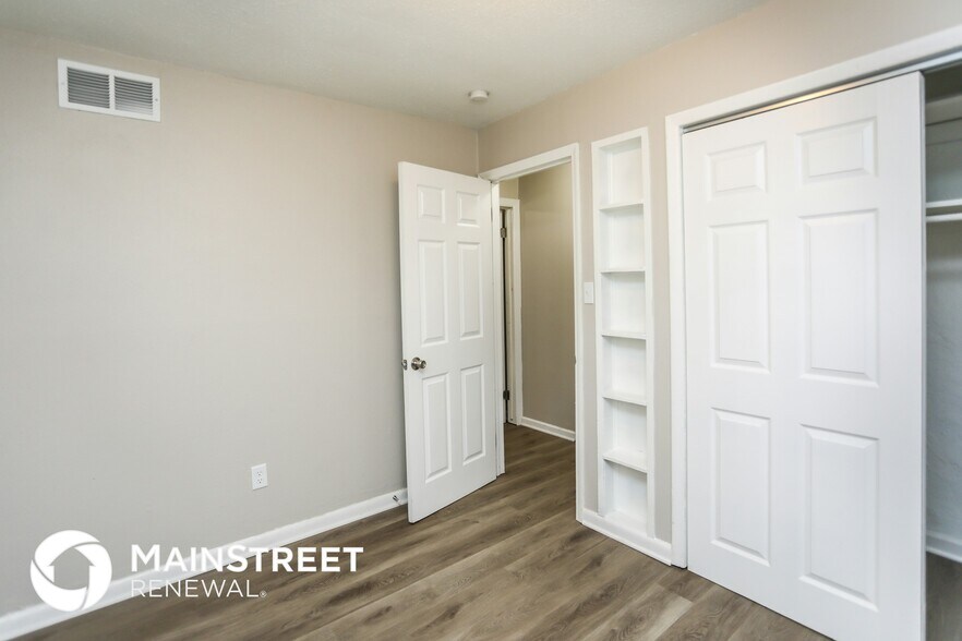 Building Photo - 7318 Brooklyn Ave