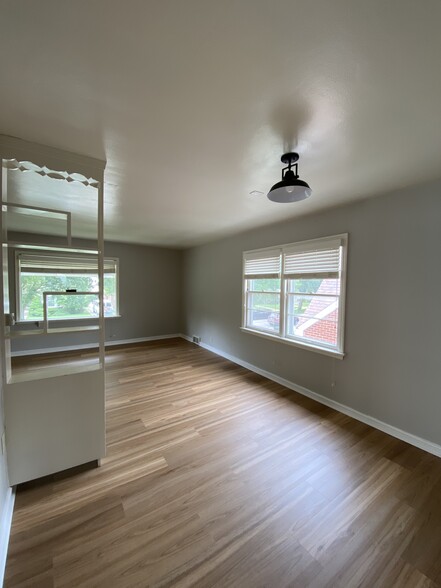 Dinning area into livingroom - 2030 N 86th St