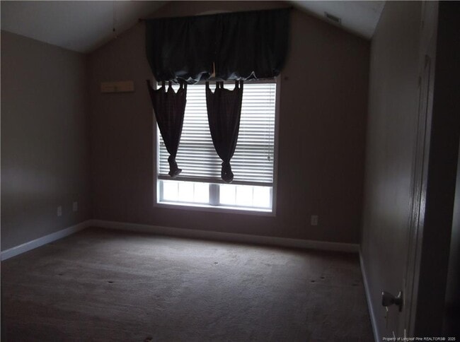 Building Photo - 231 Sharpsburg Rd