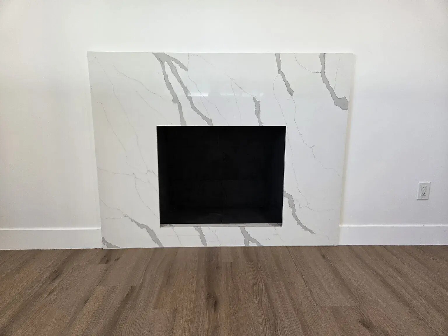 Building Photo - 1117 Meeker Ave