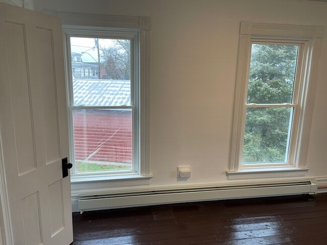 Building Photo - 23 Church St