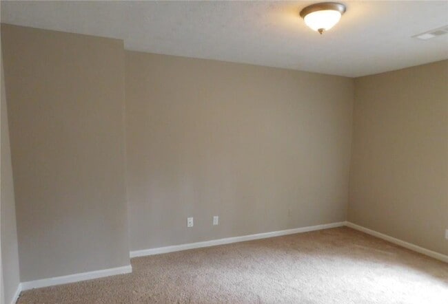 Building Photo - 1207 Osceola Ct