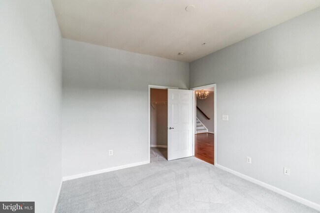 Building Photo - 21210 McFadden Square