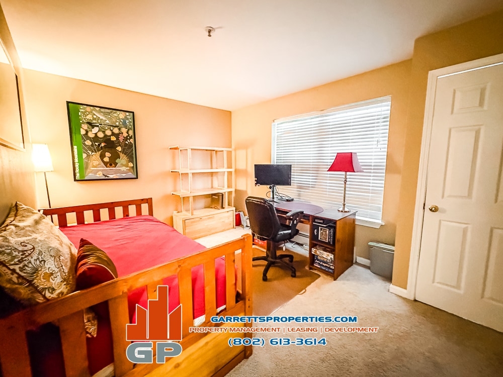 Building Photo - 183 Hildred Dr