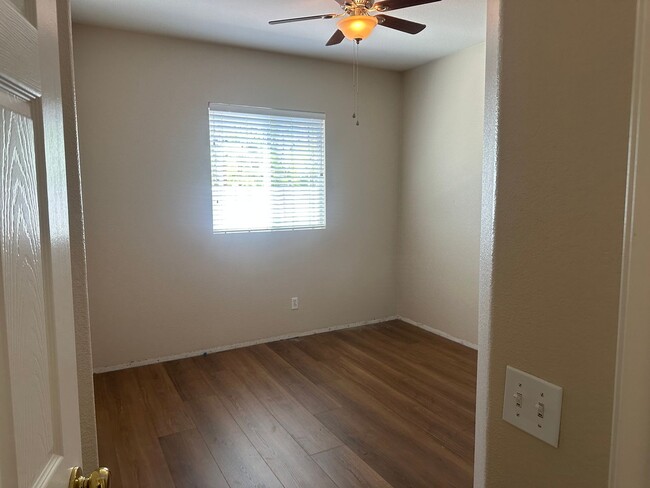 Building Photo - 3Bed/2bath Single Story Temecula - Crowne ...