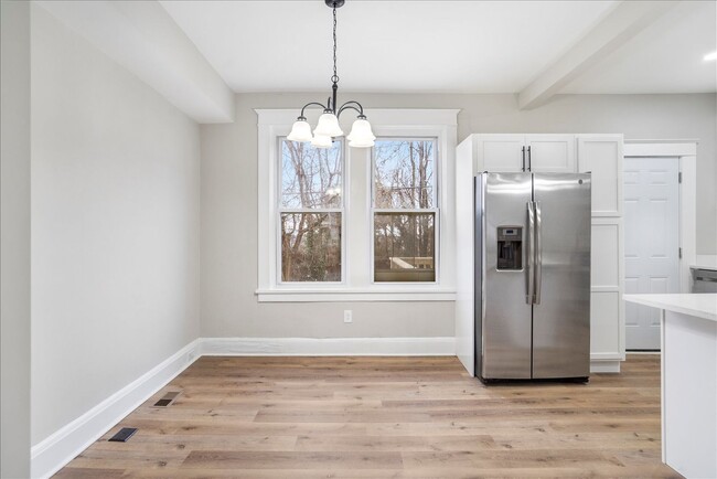 Building Photo - Beautiful four-bedroom house in Baltimore