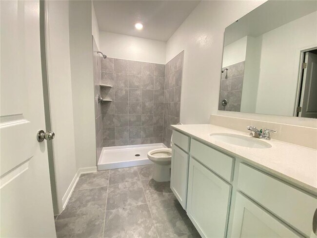 Building Photo - 4236 Pebbles Throw Dr