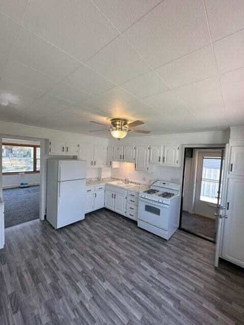 Building Photo - 1720 S 11th St