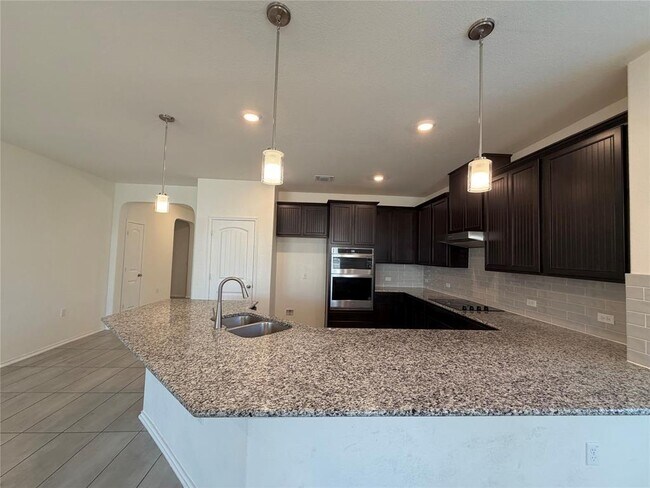 Building Photo - 12508 Karasu Dr