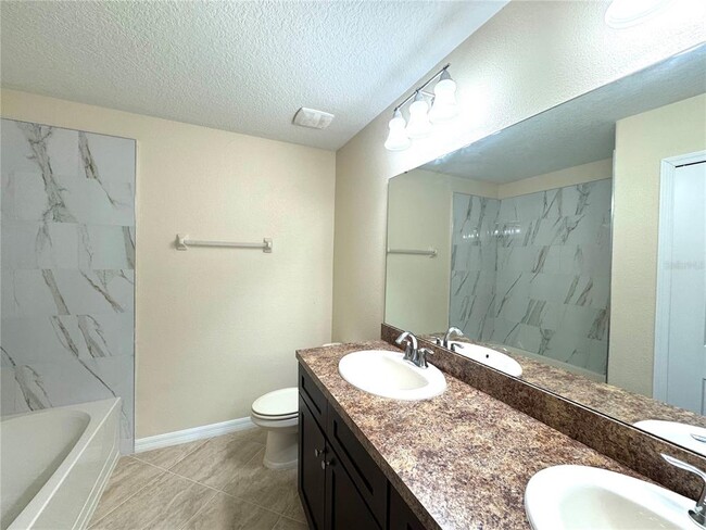 Building Photo - 3308 Rodrick Cir