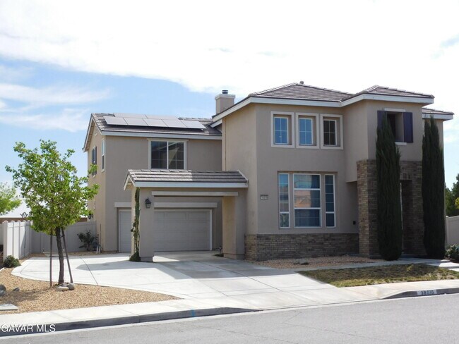 Primary Photo - 38016 Aidea St