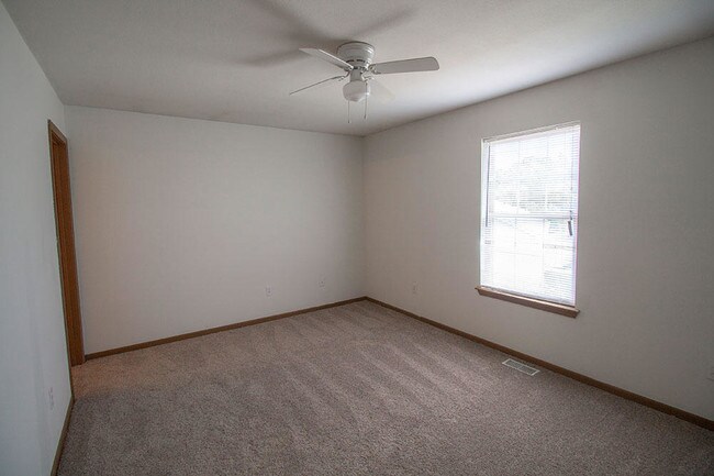 Building Photo - 1426 Greensboro Dr