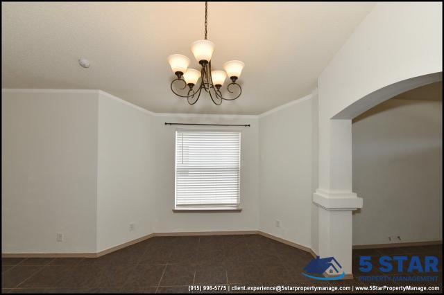 Building Photo - 4 bedroom in El Paso TX 79934