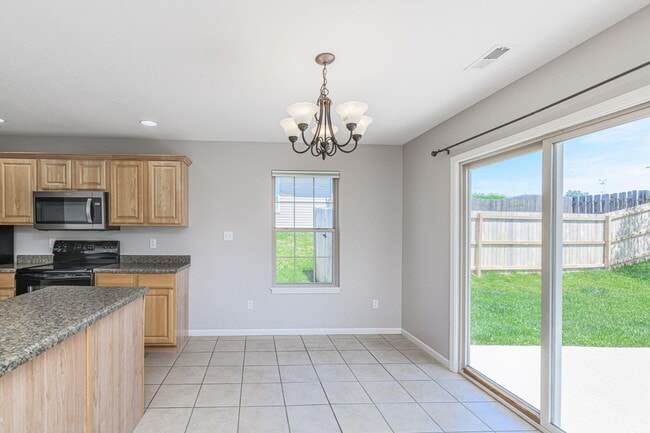 Building Photo - 5306 Silver Mill Dr