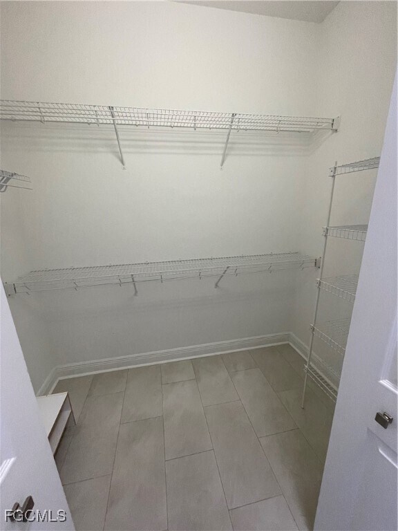 Building Photo - 609 SW 43rd Ln