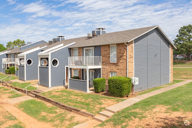 Building Photo - Kickingbird Hills