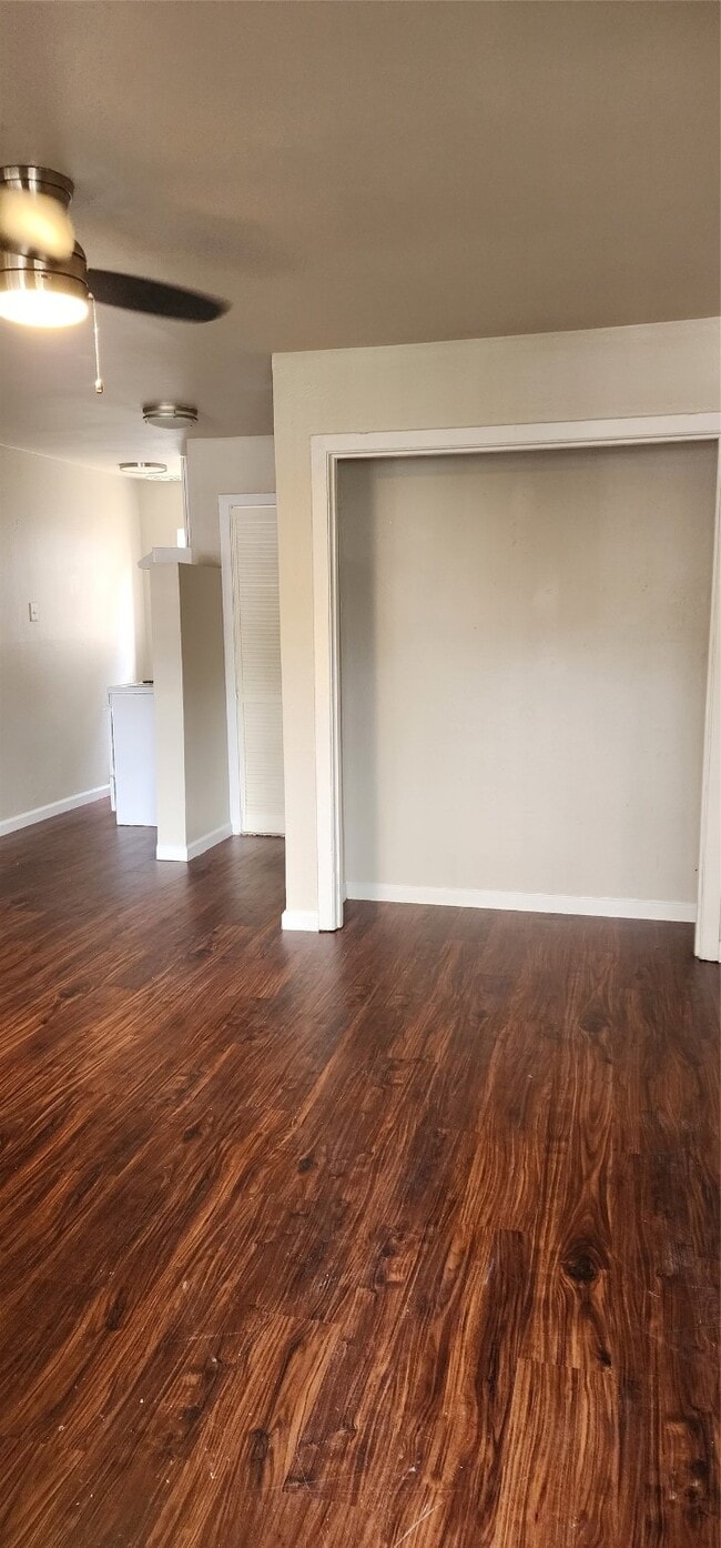 Building Photo - 2501 Yoakum Blvd