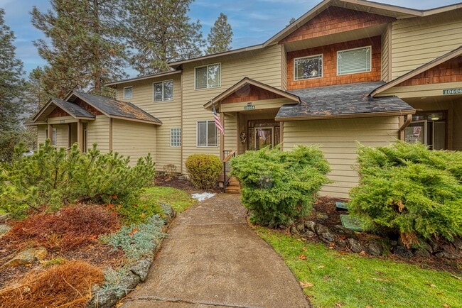 Building Photo - 10604 Cormorant Ct