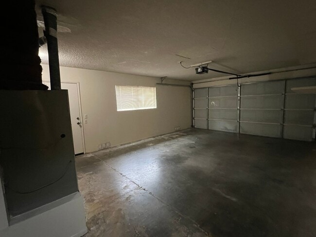 Building Photo - 375 Los Osos Valley Rd