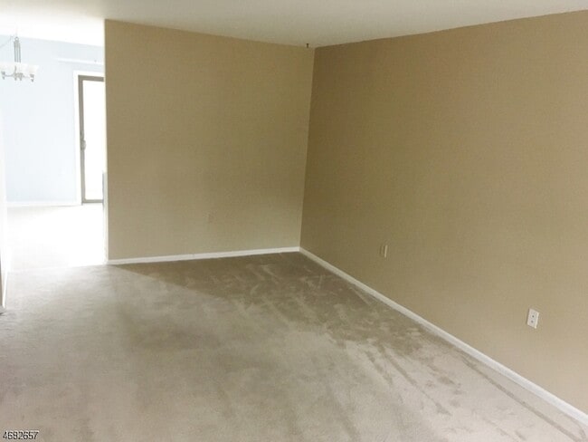 Building Photo - 77 Wood Duck Ct